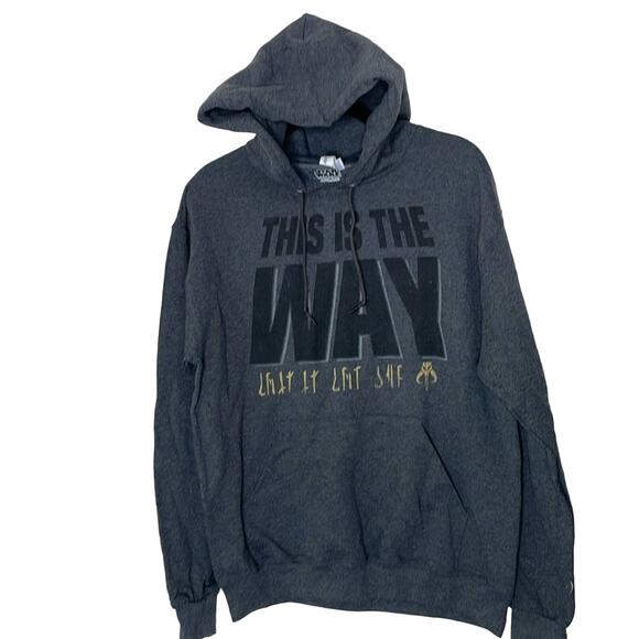 NWOT STAR WARS THE MANDALORIAN "THIS IS THE WAY" Gray HOODIE size M - Picture 1 of 7